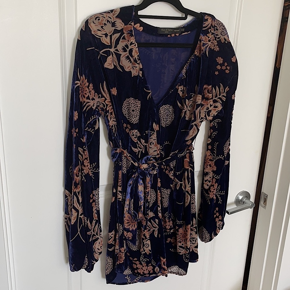 House of Harlow x Revolve Irvin Mini